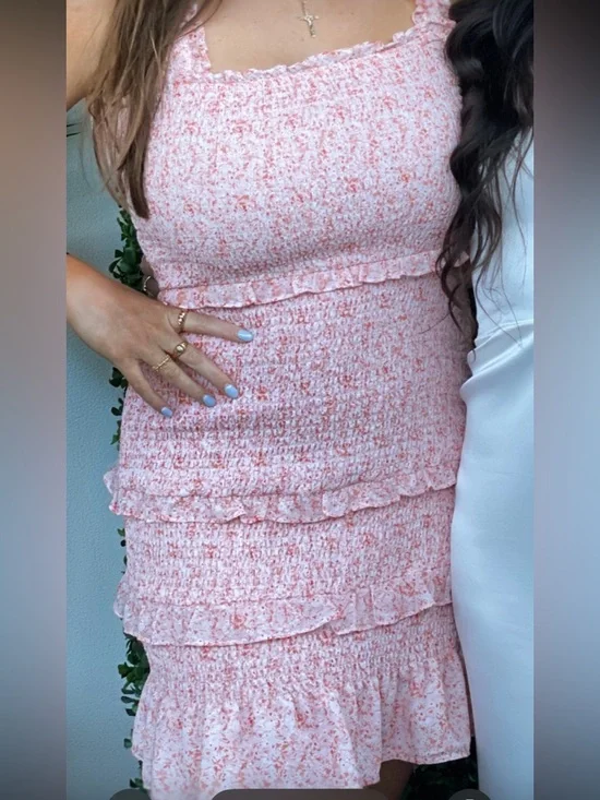 Parker Laurel Ruffle Tiered Smocked Mini Dress size L - Picture 2 of 7